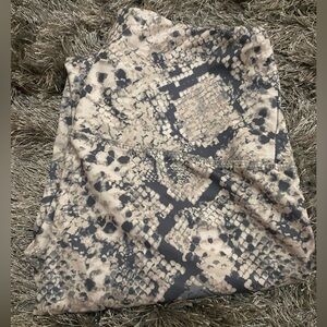 Snake skin leggings